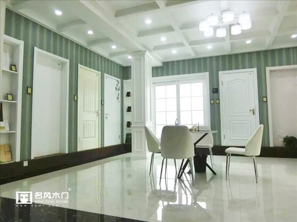 重庆名风木门淮北专卖店内部01
